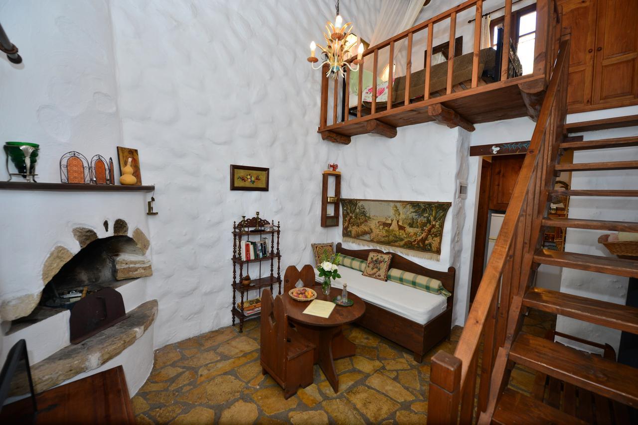 Apartament Viglatoras Sárkhos Zewnętrze zdjęcie