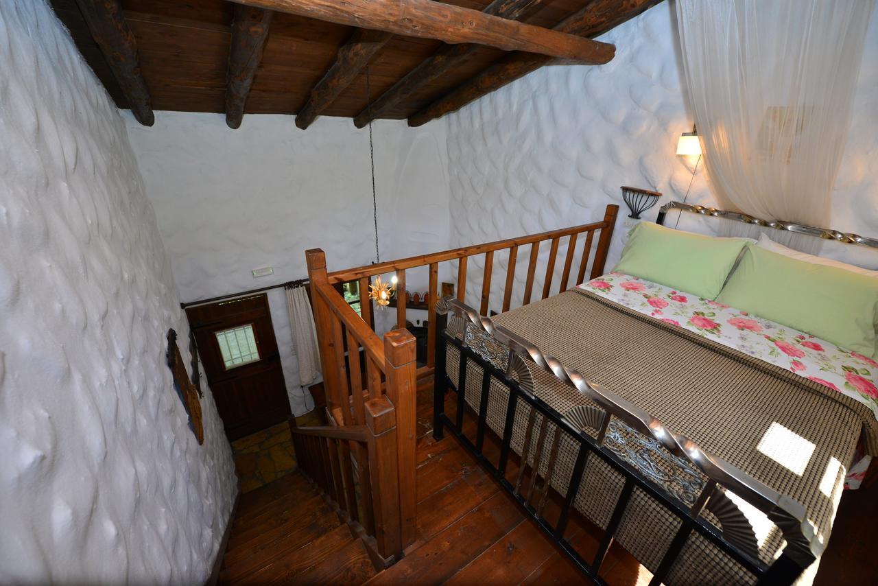 Apartament Viglatoras Sárkhos Zewnętrze zdjęcie