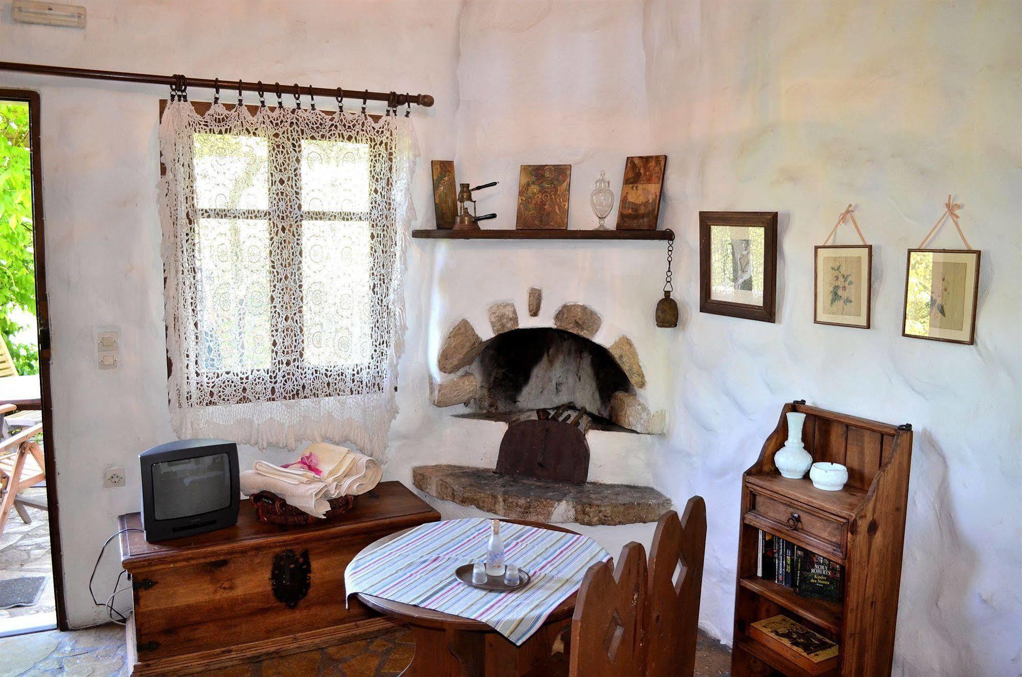 Apartament Viglatoras Sárkhos Zewnętrze zdjęcie
